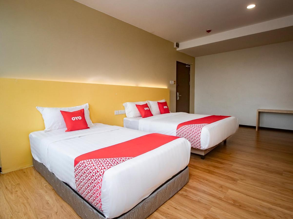Oyo 90105 Towermas Hotel Sibu Exterior photo